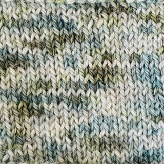 Valley Purl | Sport Weight Yarn | Cabo de Roca - Green Gable Alpacas