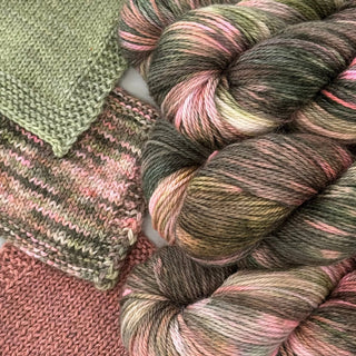 Valley Purl | Sport Weight Yarn | In the Garden - Green Gable Alpacas