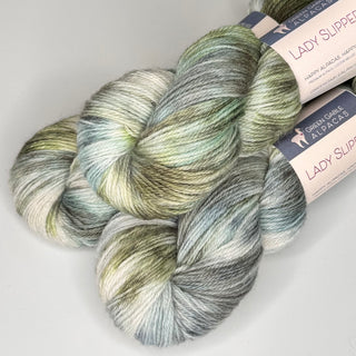 Lady Slipper Fingering Weight Yarn | Tidepool