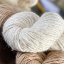 Load image into Gallery viewer, A skein of Green Gable Alpacas Royal Birch lopi alpaca yarn in natural ivory.
