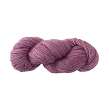 Load image into Gallery viewer, A skein of Green Gable Alpacas hand-dyed  Malpeque Ebb DK weight yarn in colour Lilac.
